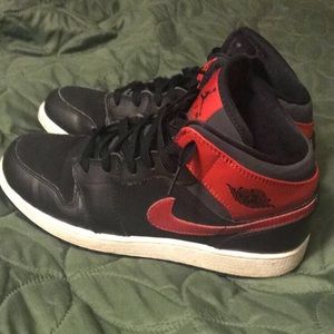 air jordan 1 mid